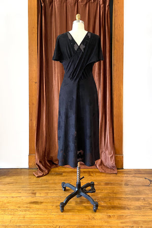 Black Onyx Dress RTW – SARAH NELSEN Black Onyx Dress RTW – SARAH NELSEN