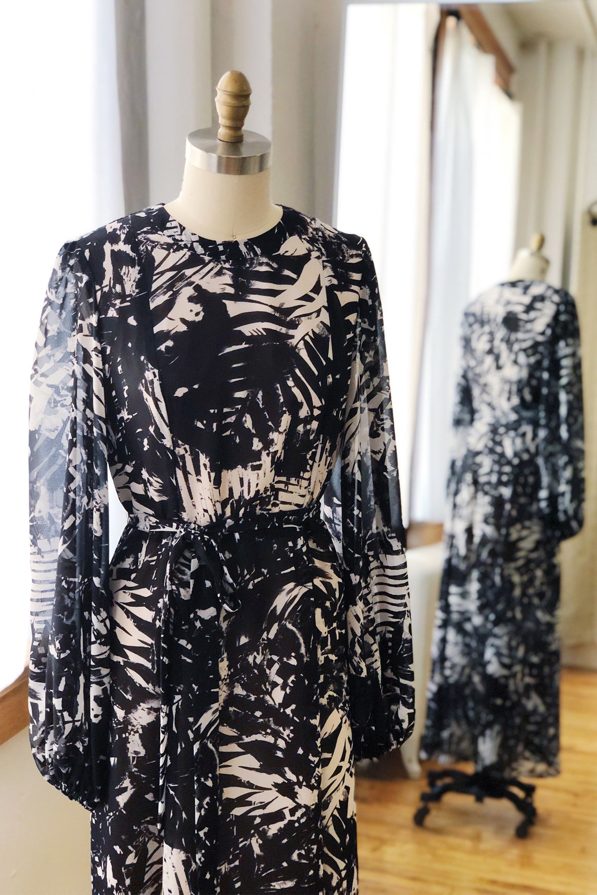Mary Dress (Custom Design)